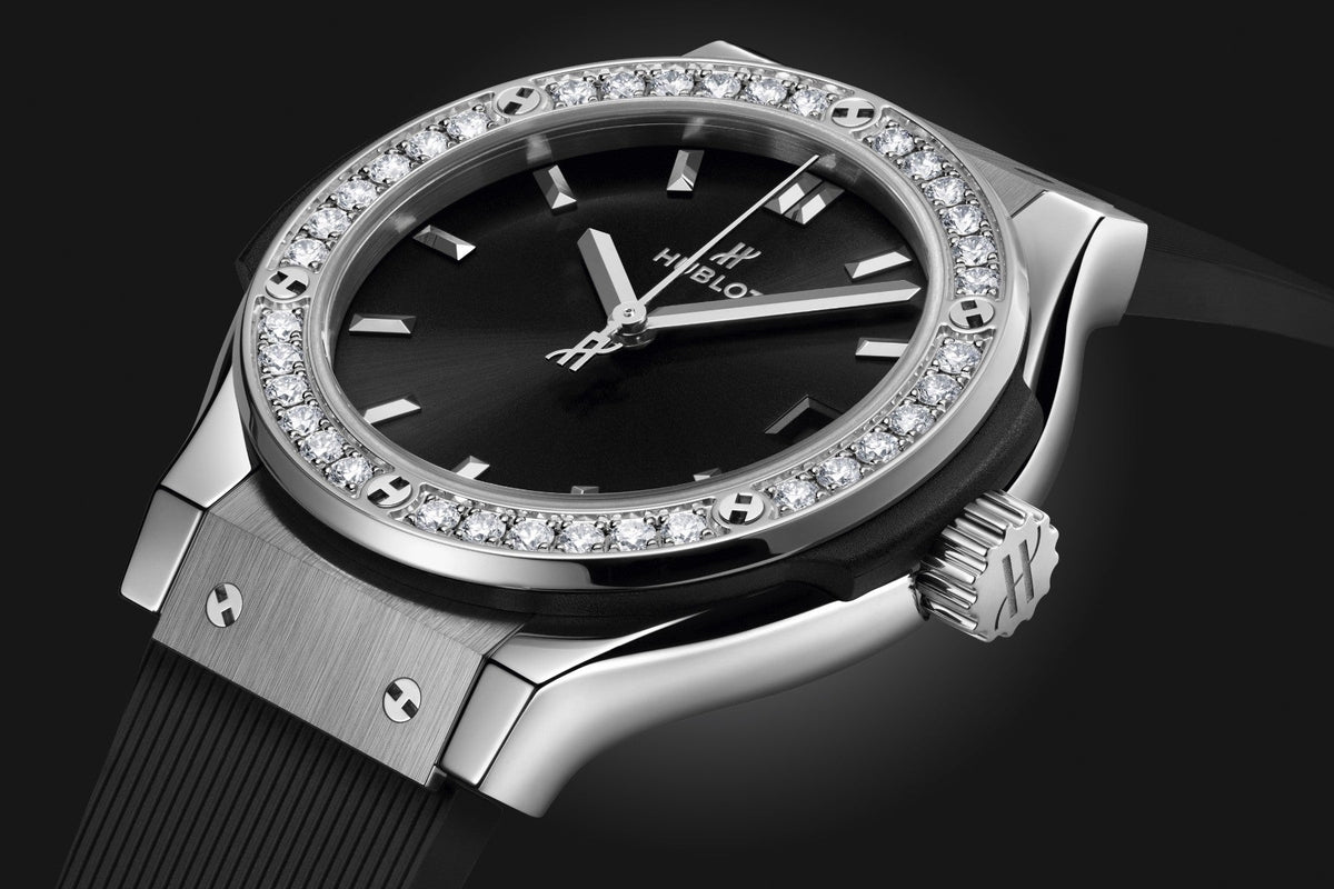 Classic Fusion Titanium Diamonds 33 mm