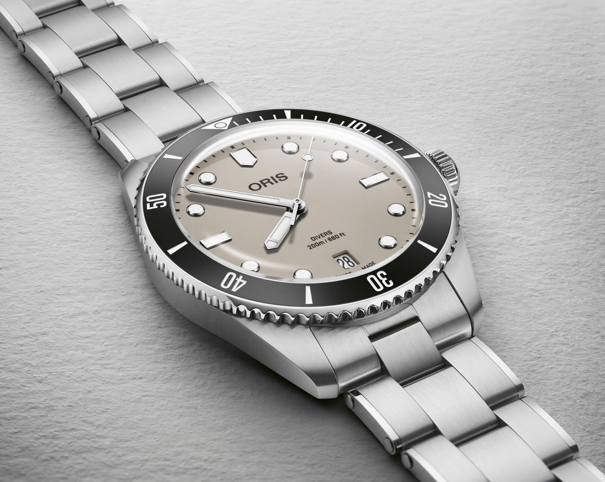 Oris Divers Date - 9