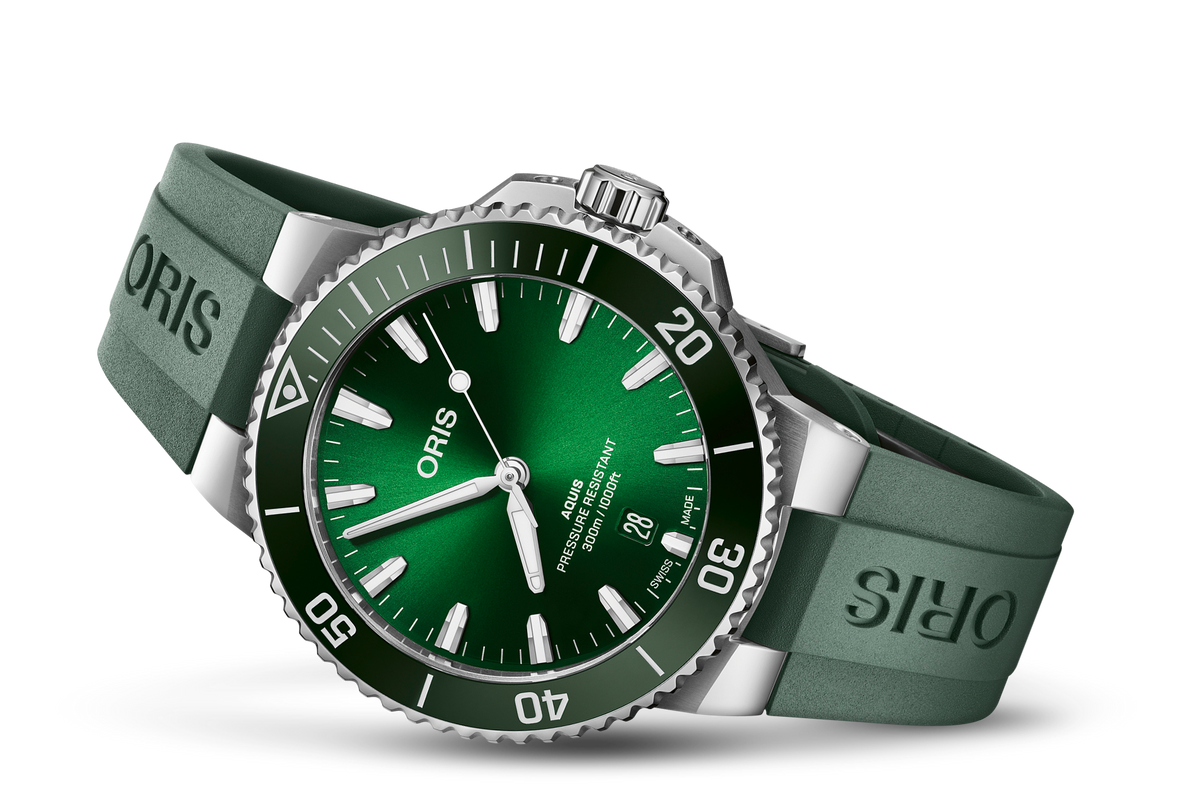 Oris Aquis Date