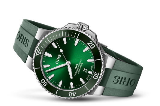 Oris Aquis Date