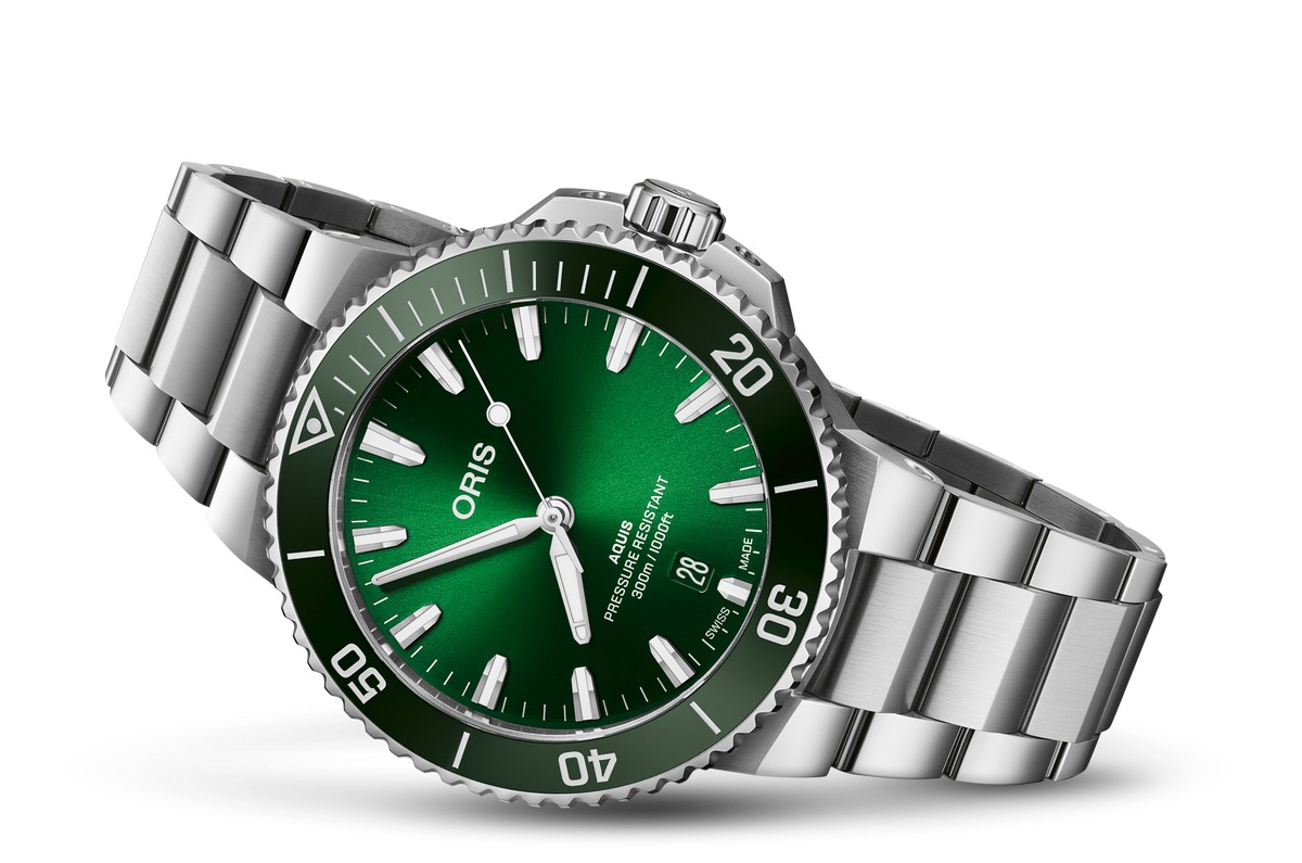 Oris Aquis Date