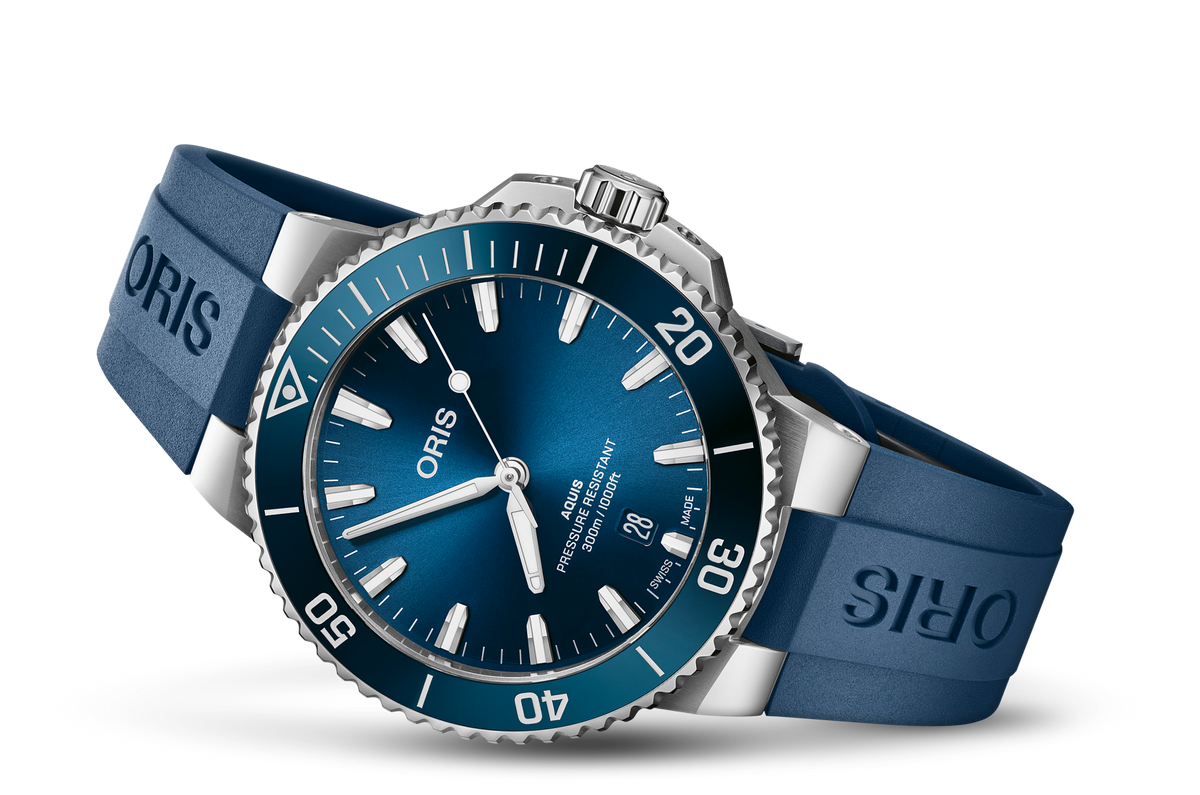 Oris Aquis Date