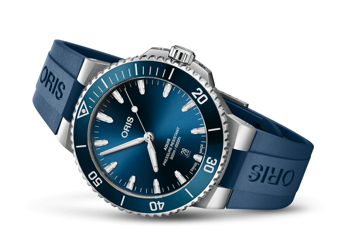 Oris Aquis Date