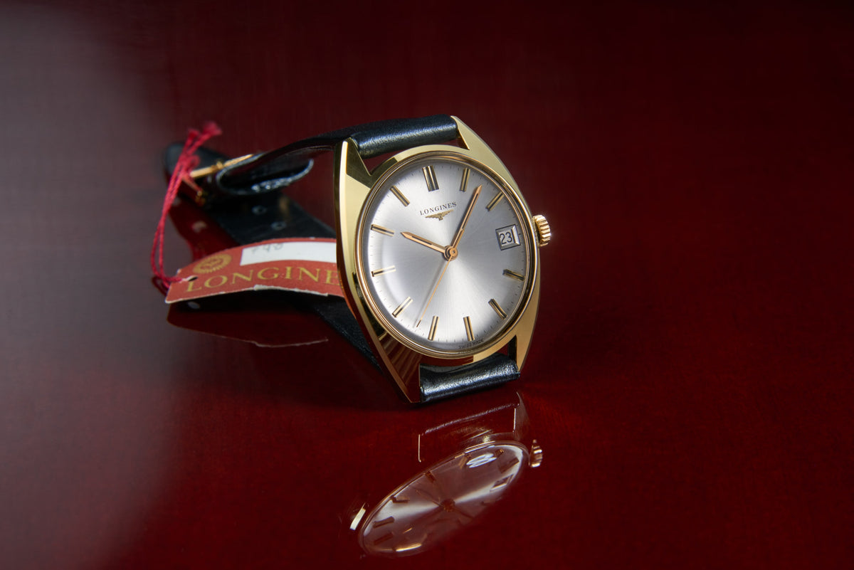 Longines Tonneau-shaped watch (1968) - 2