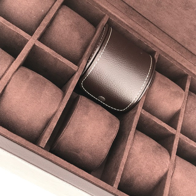 Collector's watch-box for up to 10 watches