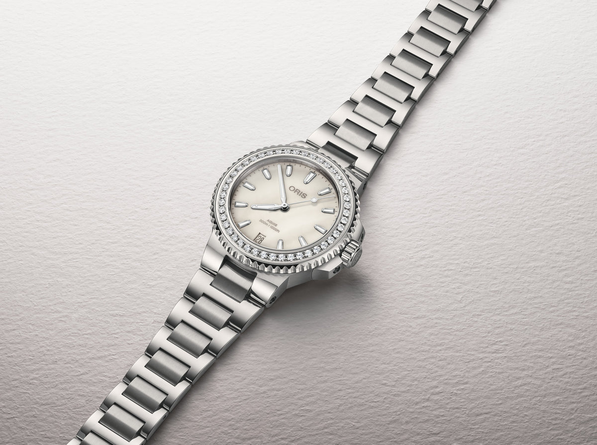 Oris Aquis Date Diamonds - 11