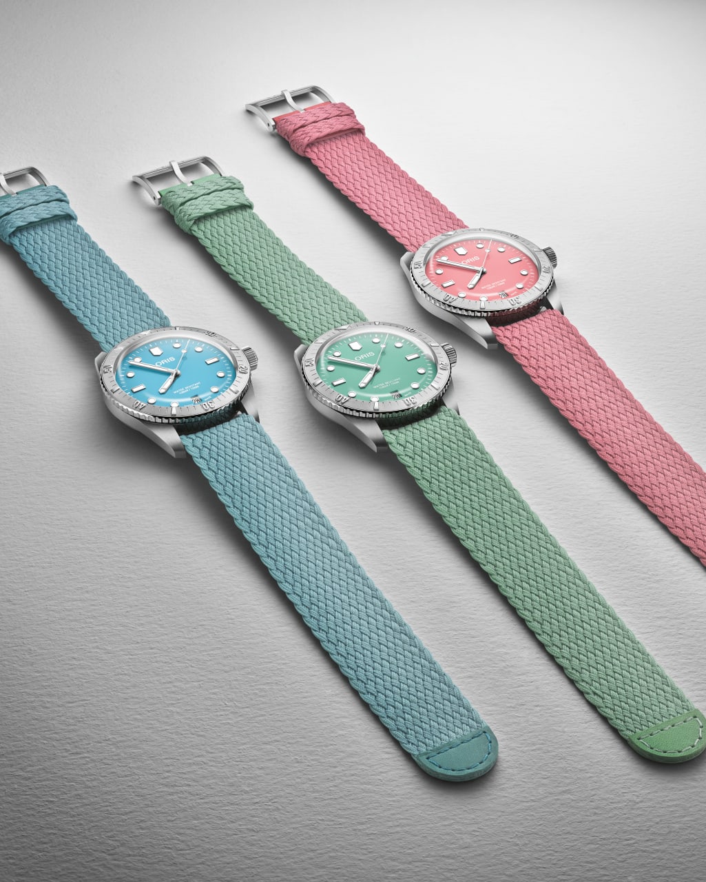Oris Divers Sixty-Five Cotton Candy - 3