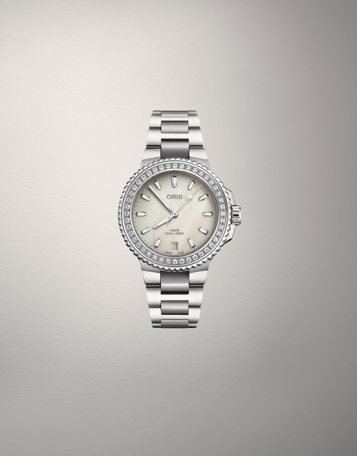 Oris Aquis Date Diamonds - 6