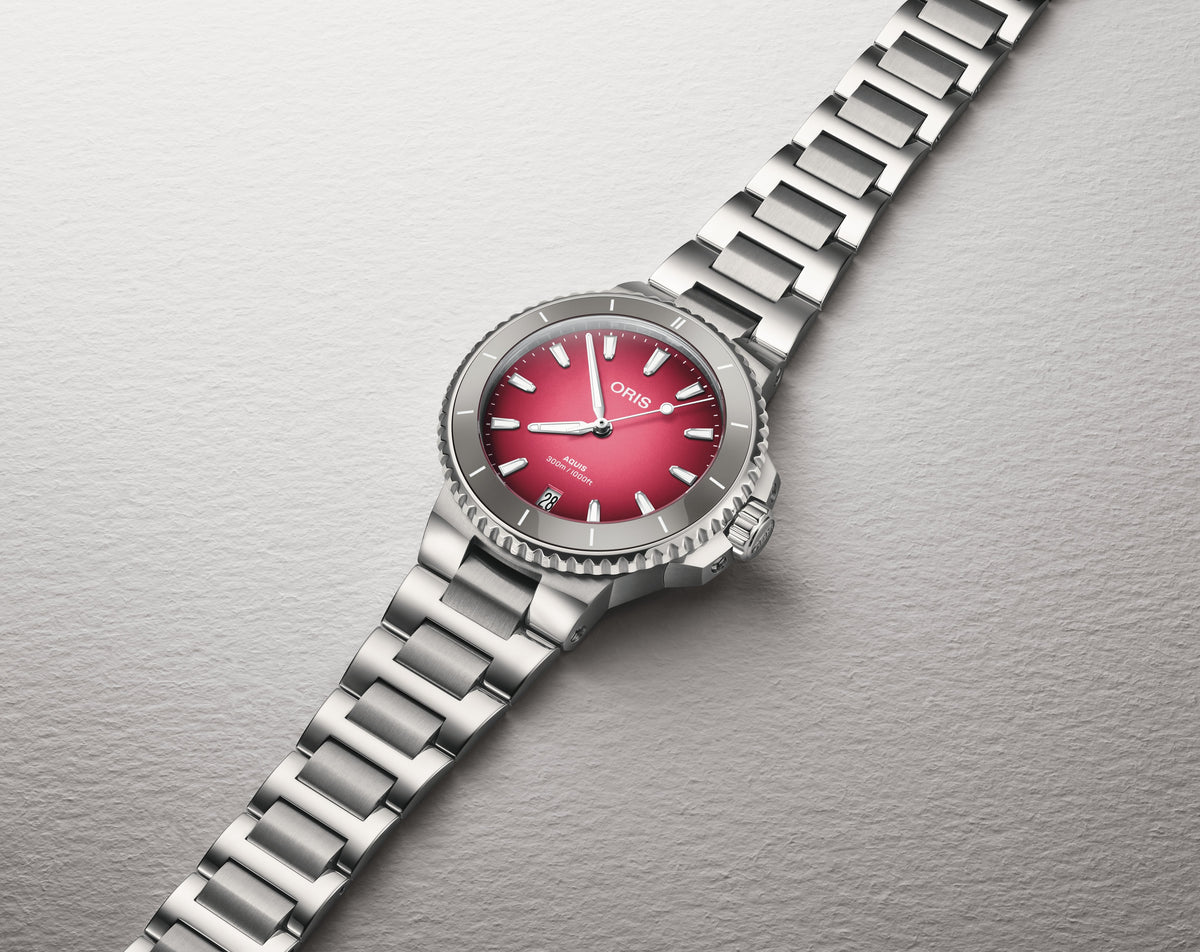 Oris Aquis Date Taste of Summer - 4