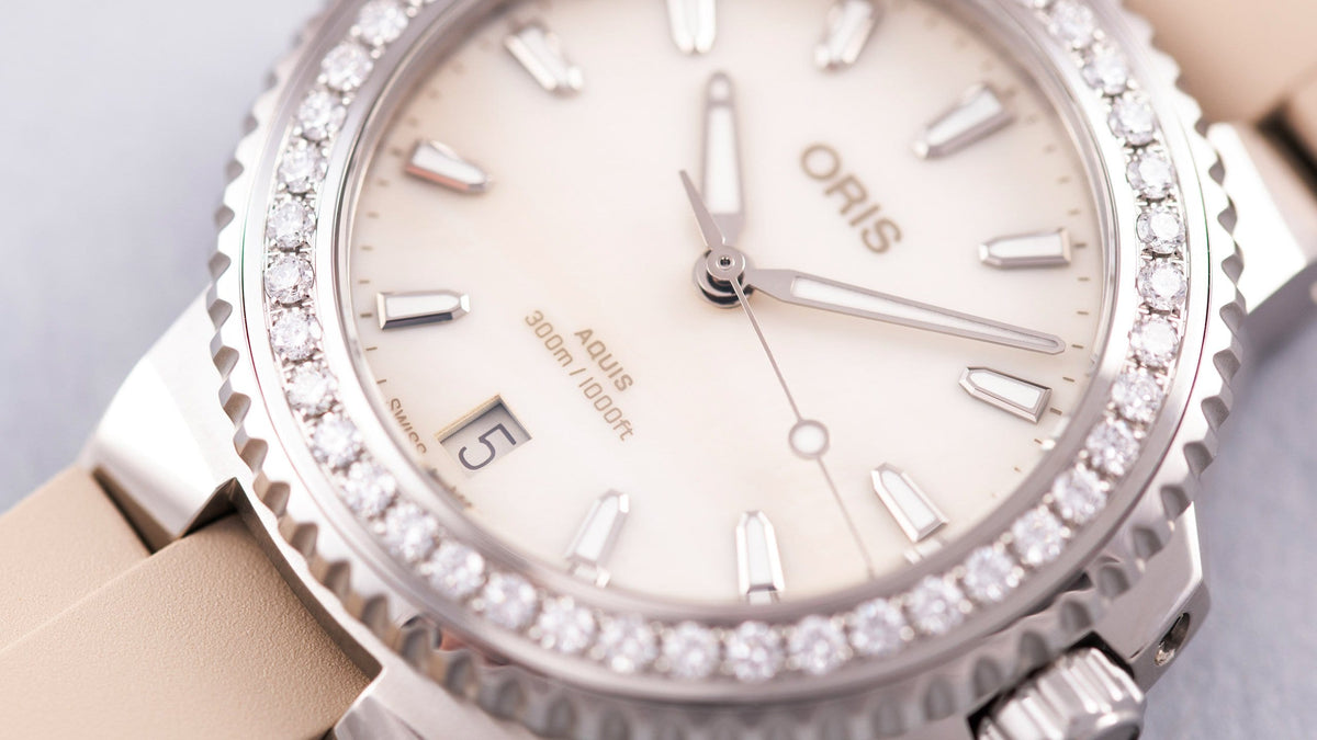 Oris Aquis Date Diamonds - 6
