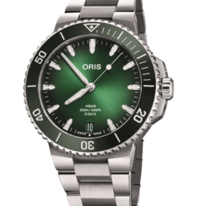 Aquis Date Calibre 400